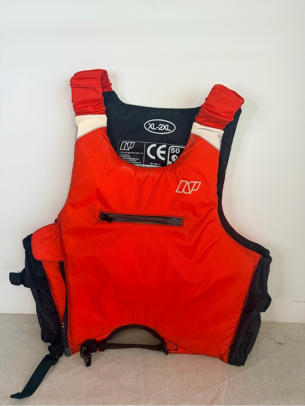 NeilPryde NP High Hook Lite Vest XL-2XL 50N Buoyancy Aid Red